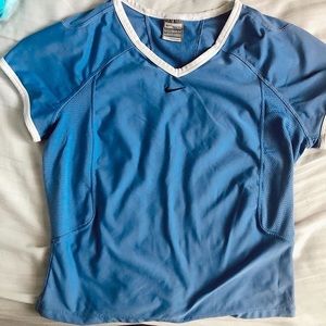Nike workout tee